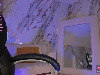 MadisonKane Porn Show
