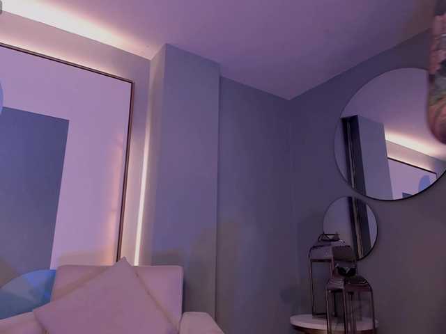 MadisonKane live cam on BongaCams