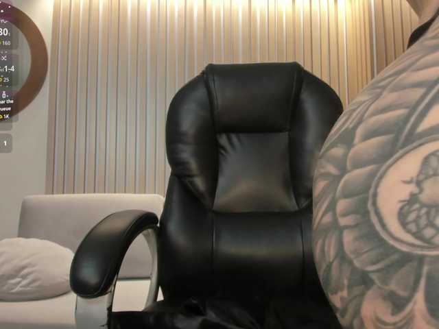 MadisonKane's BongaCams show and profile