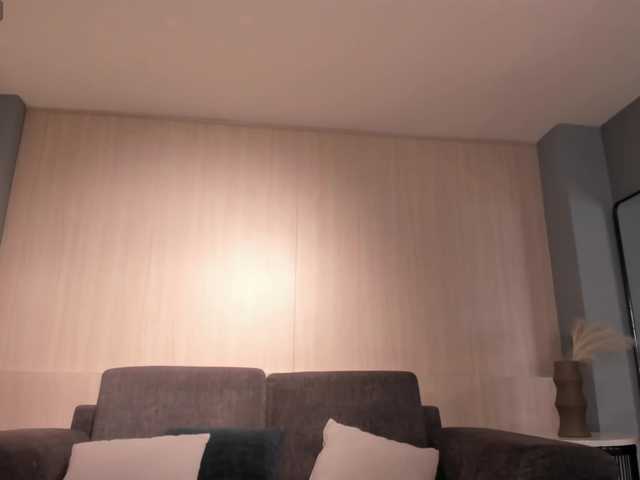 MadisonKane's BongaCams show and profile