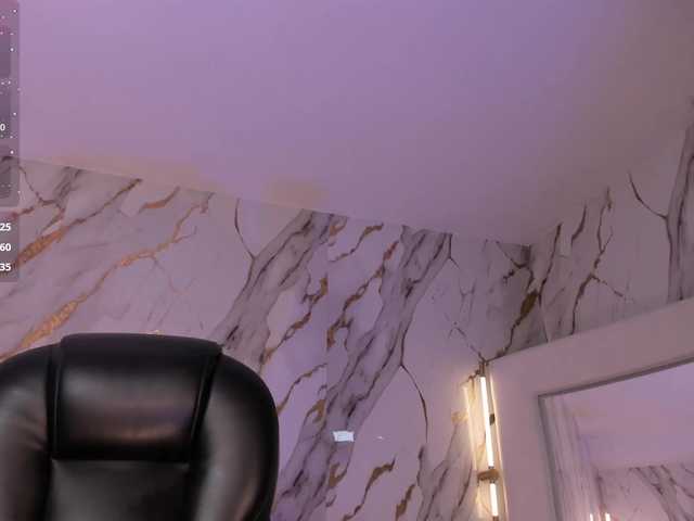 MadisonKane live cam on BongaCams