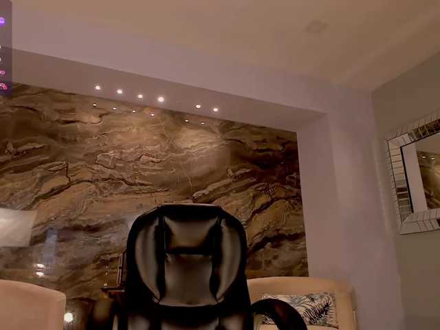 MadisonKane live cam on BongaCams