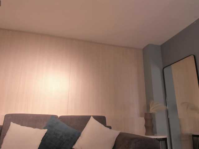 MadisonKane's BongaCams show and profile