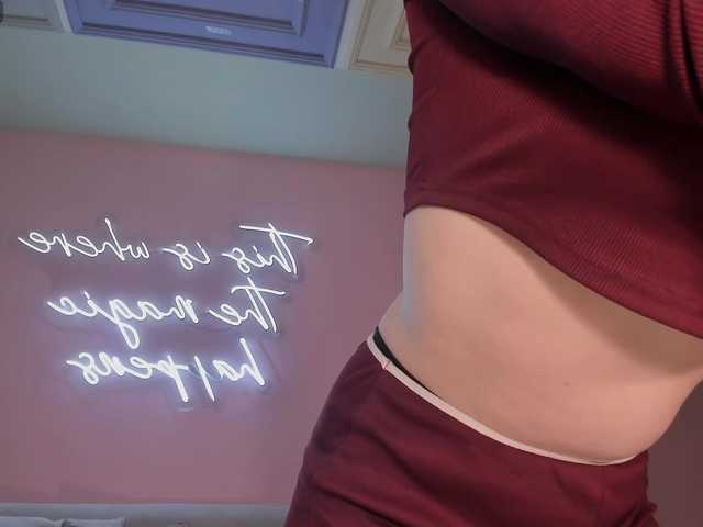 MadisonKane live cam on BongaCams