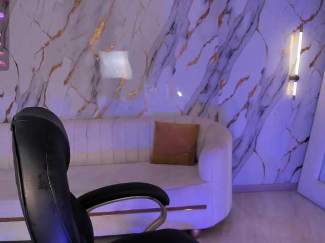 MadisonKane live webcam show