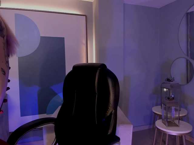 MadisonKane live cam on BongaCams