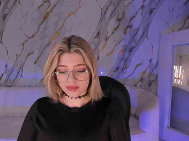MadisonKane webcam