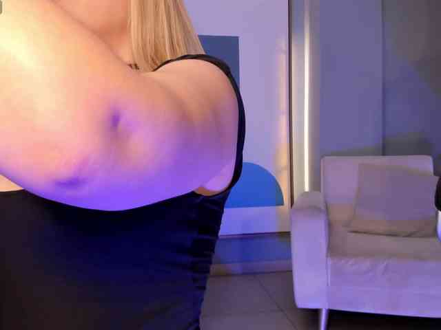 MadisonKane webcam