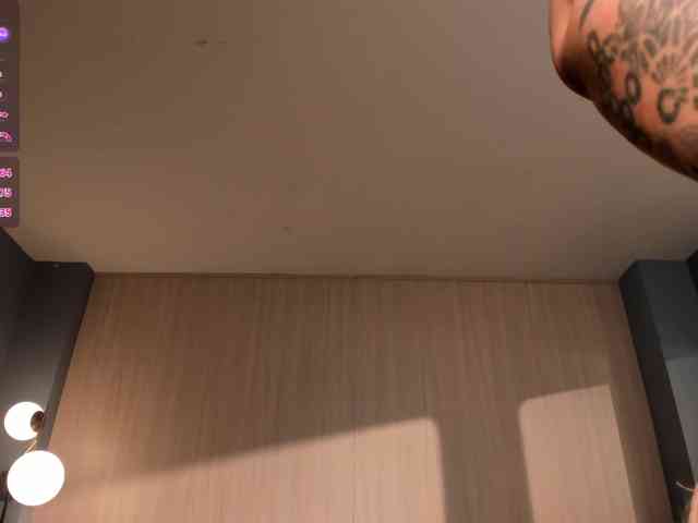 MadisonKane webcam