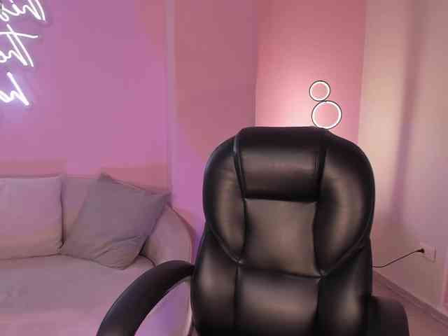 MadisonKane webcam