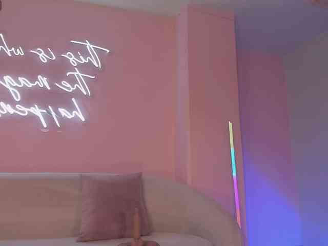 MadisonKane webcam