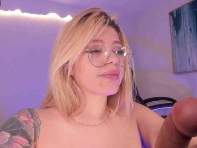 MadisonKane webcam