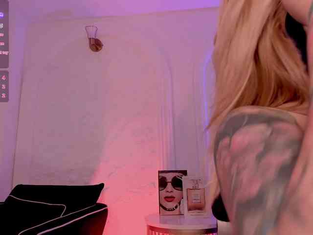 MadisonKane webcam