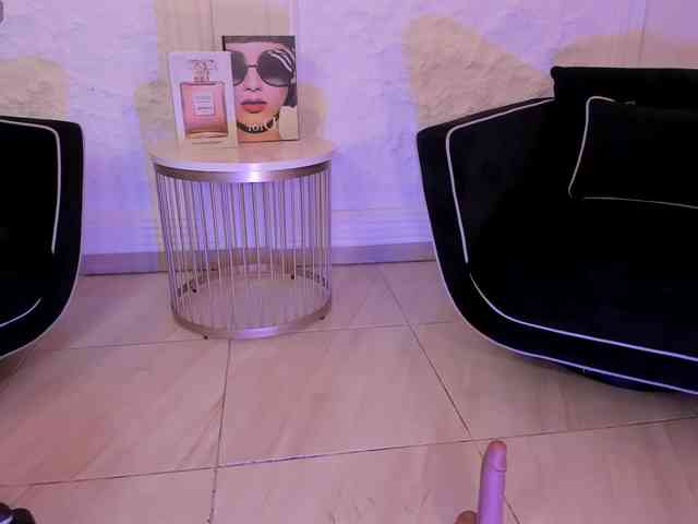 MadisonKane webcam