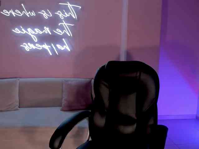 MadisonKane webcam
