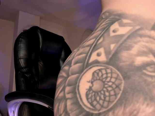 MadisonKane webcam