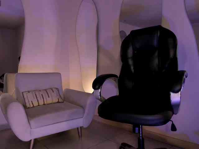 MadisonKane webcam