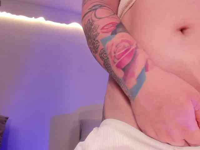 MadisonKane webcam