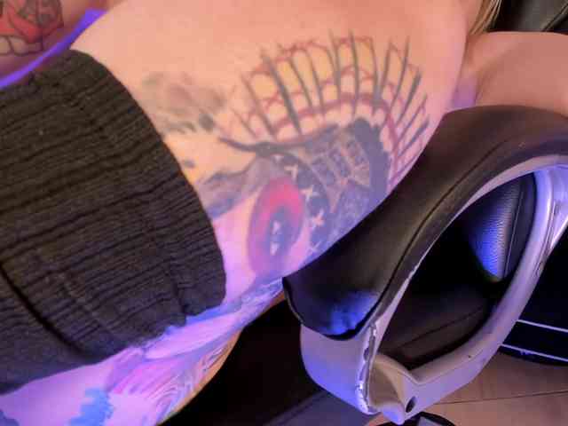 MadisonKane webcam