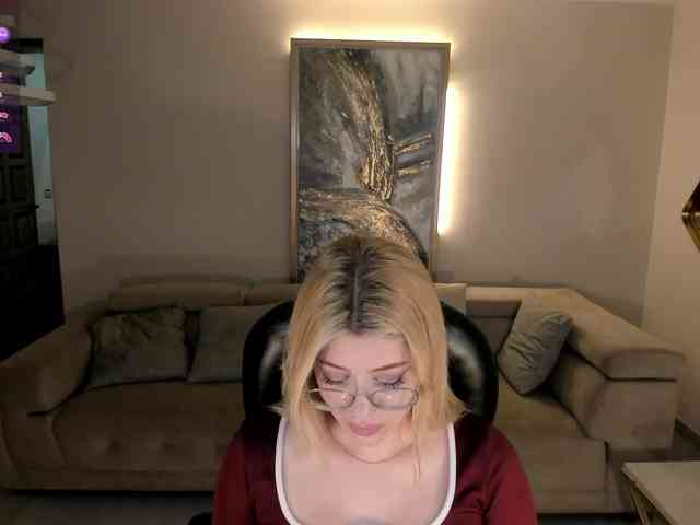 MadisonKane webcam