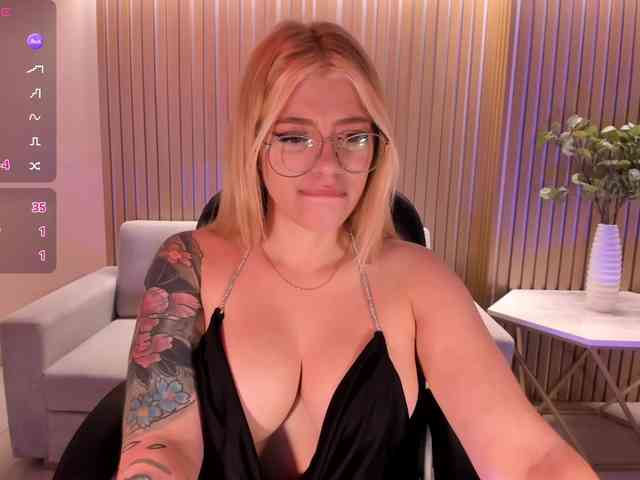 MadisonKane webcam