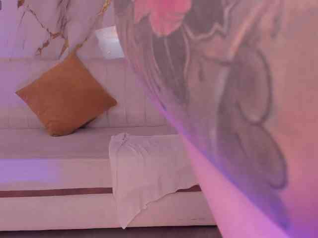 MadisonKane webcam