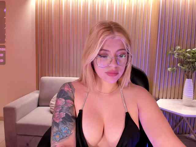 MadisonKane MadisonKane