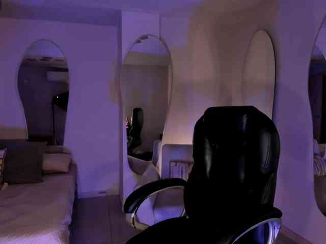MadisonKane webcam