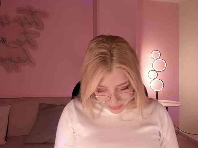 MadisonKane webcam