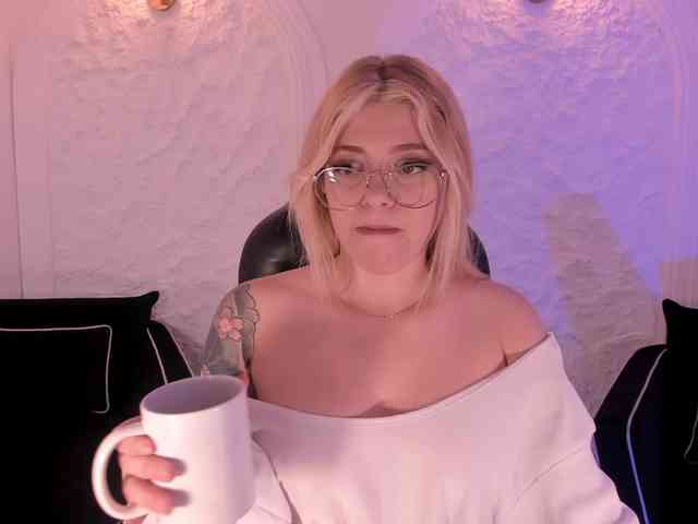 MadisonKane webcam