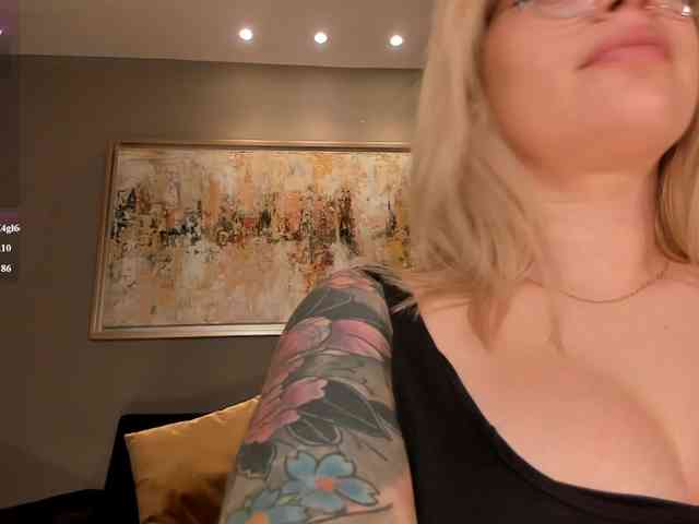 MadisonKane webcam