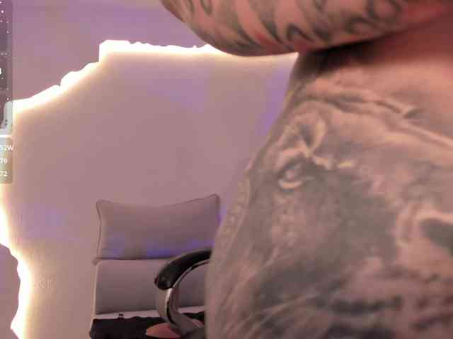 MadisonKane webcam