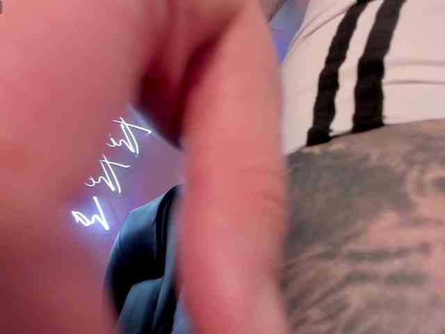 MadisonKane webcam