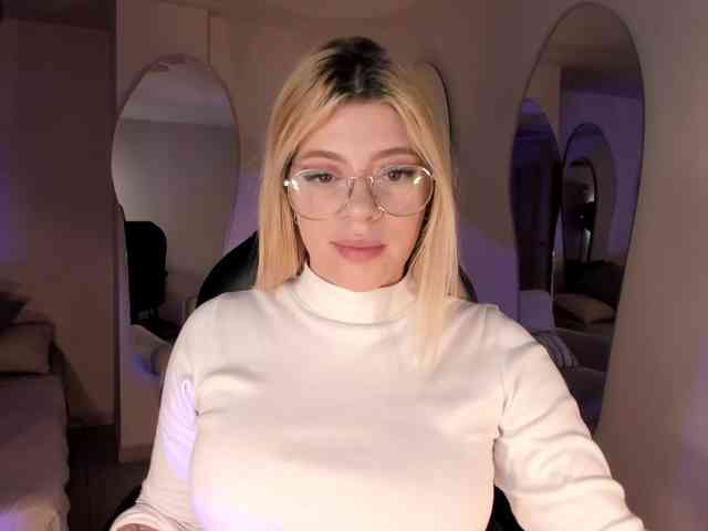 MadisonKane webcam