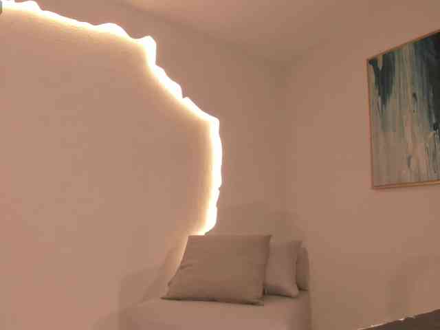MadisonKane webcam