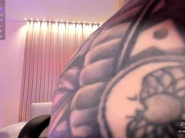 MadisonKane webcam
