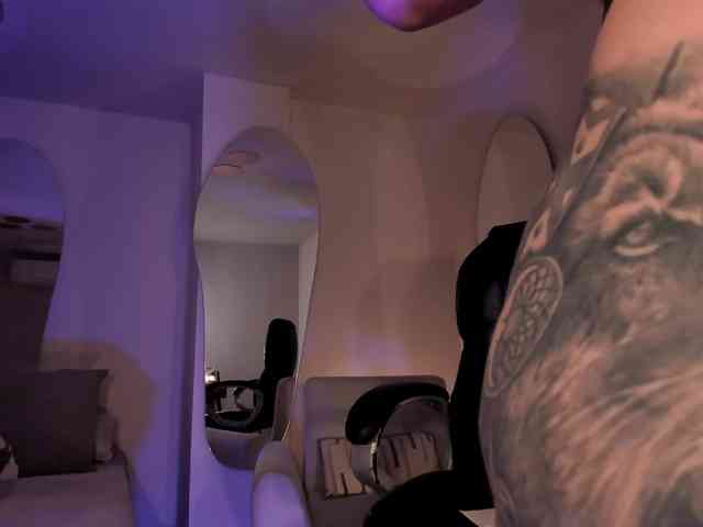 MadisonKane webcam