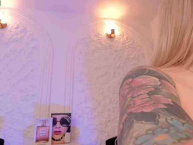 MadisonKane webcam