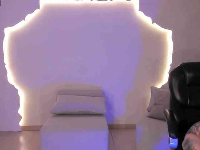 MadisonKane webcam