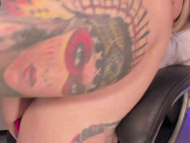 MadisonKane webcam