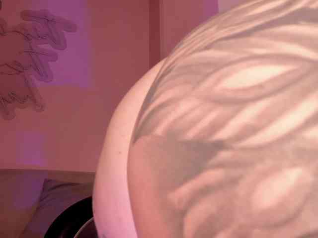 MadisonKane webcam