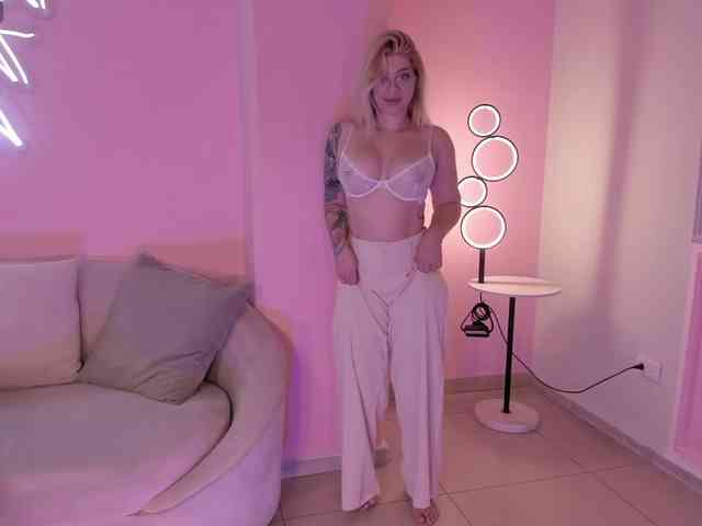 MadisonKane webcam