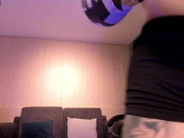 MadisonKane webcam