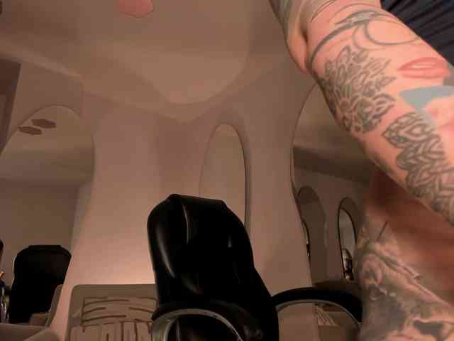 MadisonKane webcam