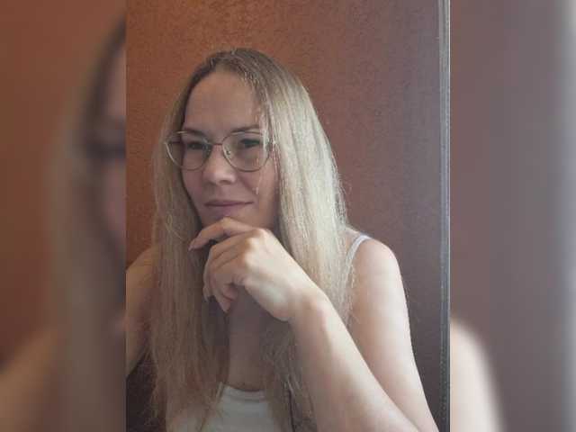 Angelicac's BongaCams show and profile