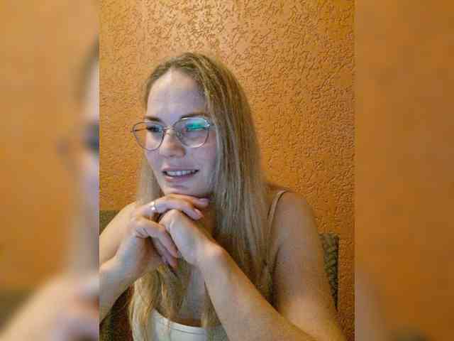 Mari_ webcam