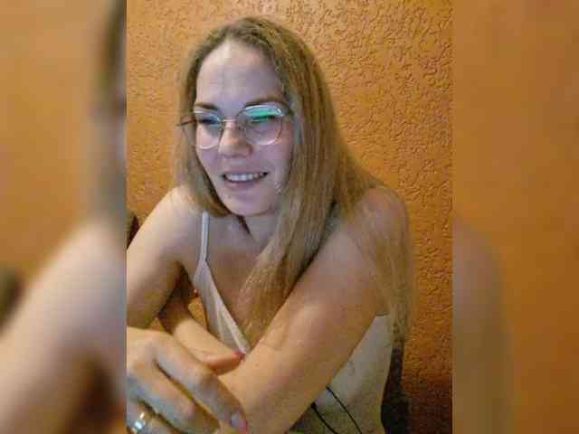Mari_ webcam