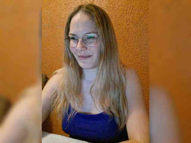 Sandra7896 webcam