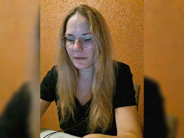 Mari_ webcam