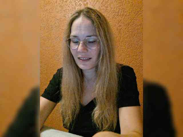 Mari_ webcam